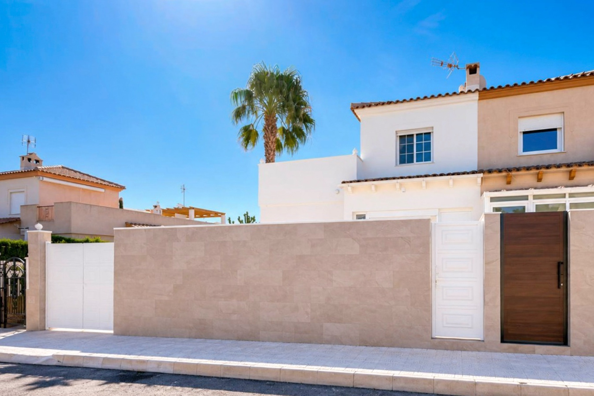 Revente - Maison mitoyenne -
Orihuela Costa - Los Altos
