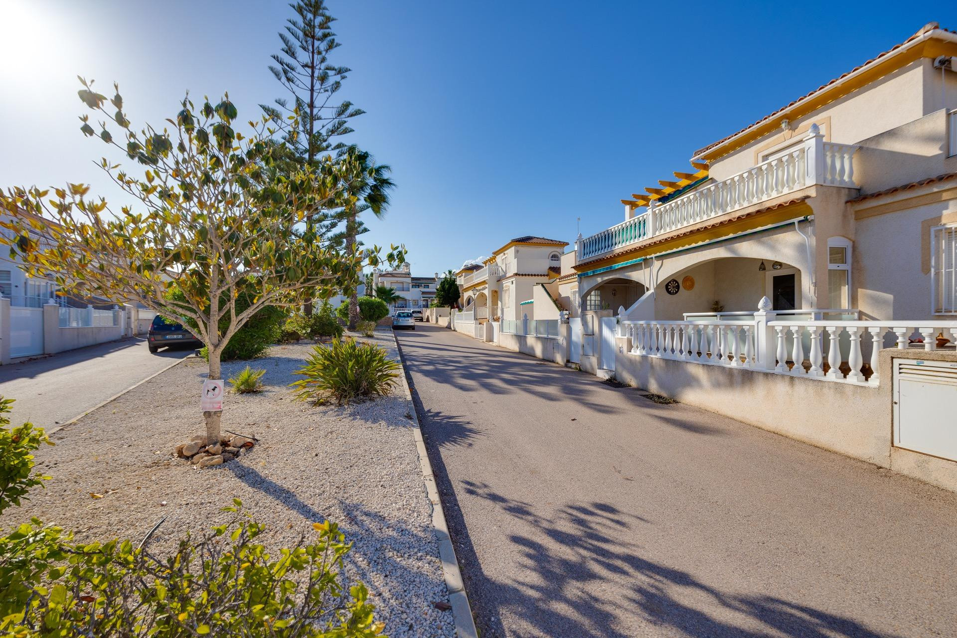 Revente - Maison mitoyenne -
Orihuela Costa - Los Dolses