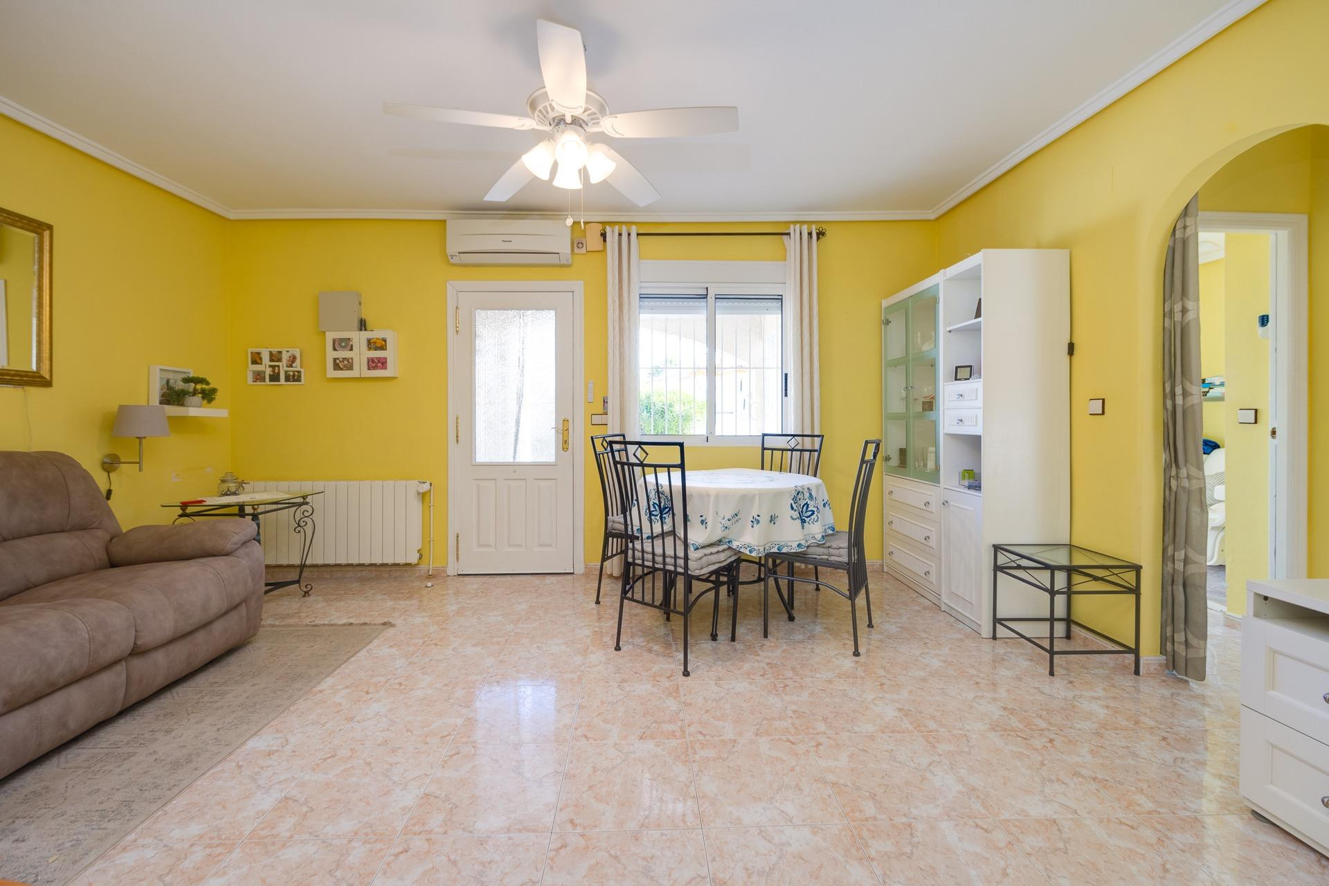 Revente - Maison mitoyenne -
Orihuela Costa - Los Dolses