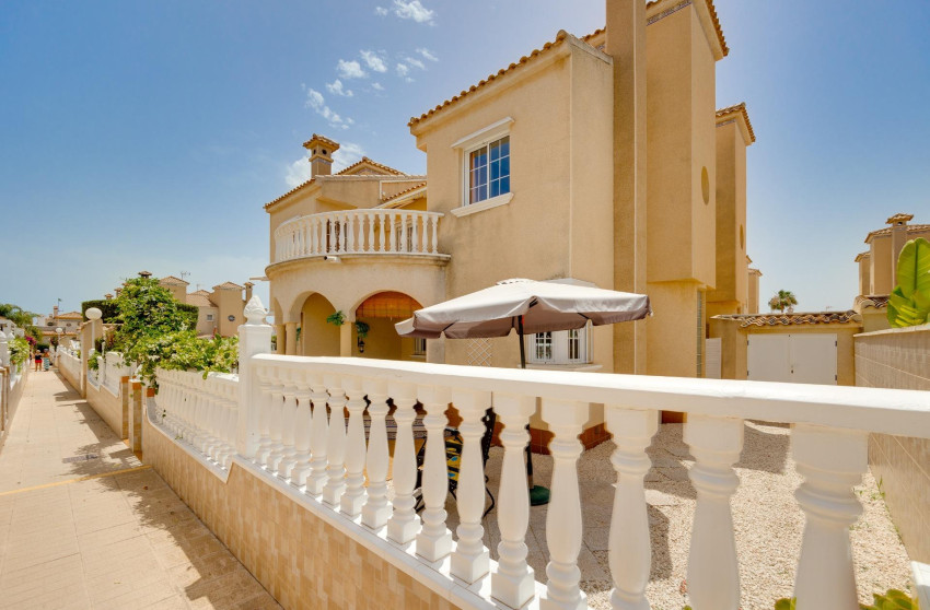 Revente - Maison mitoyenne -
Orihuela Costa - Playa Flamenca