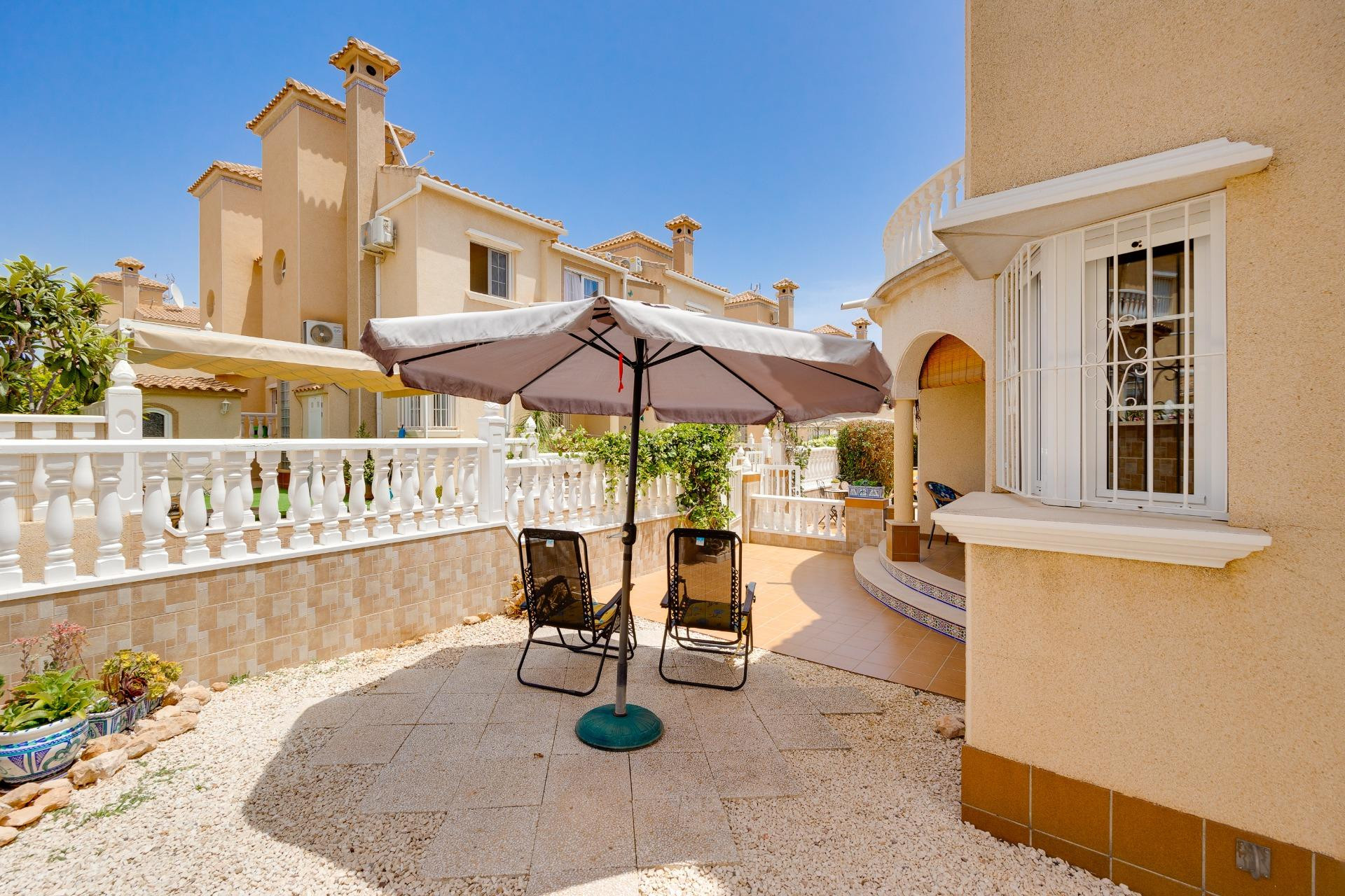 Revente - Maison mitoyenne -
Orihuela Costa - Playa Flamenca