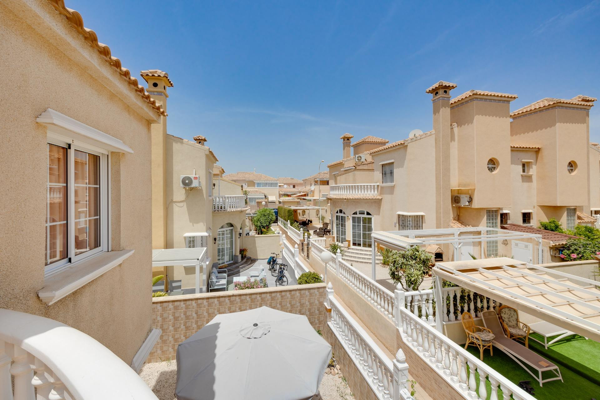 Revente - Maison mitoyenne -
Orihuela Costa - Playa Flamenca