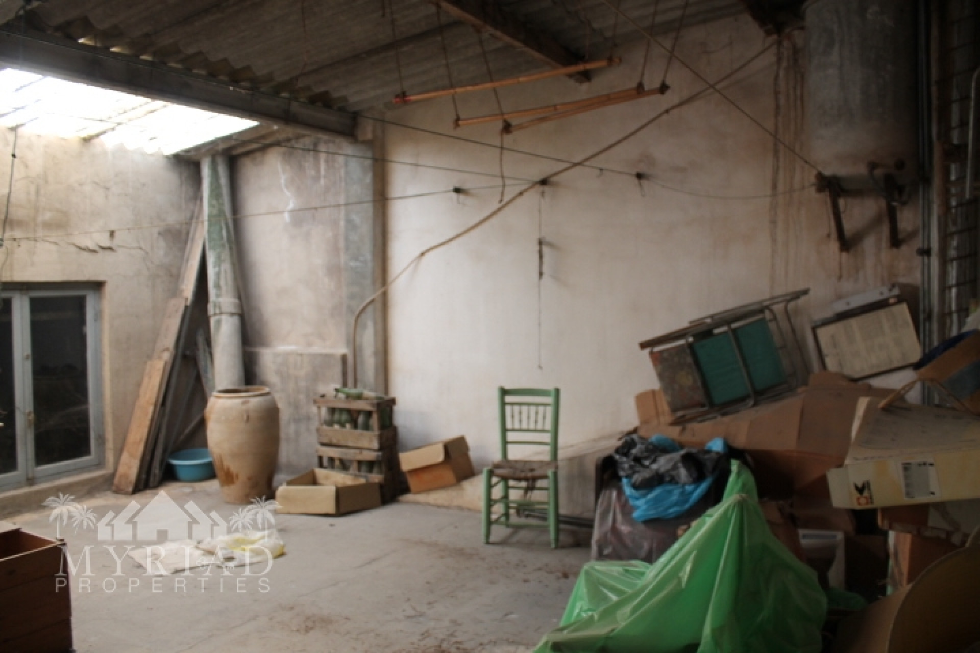 Revente - Maison mitoyenne -
Pinoso - calle lepanto