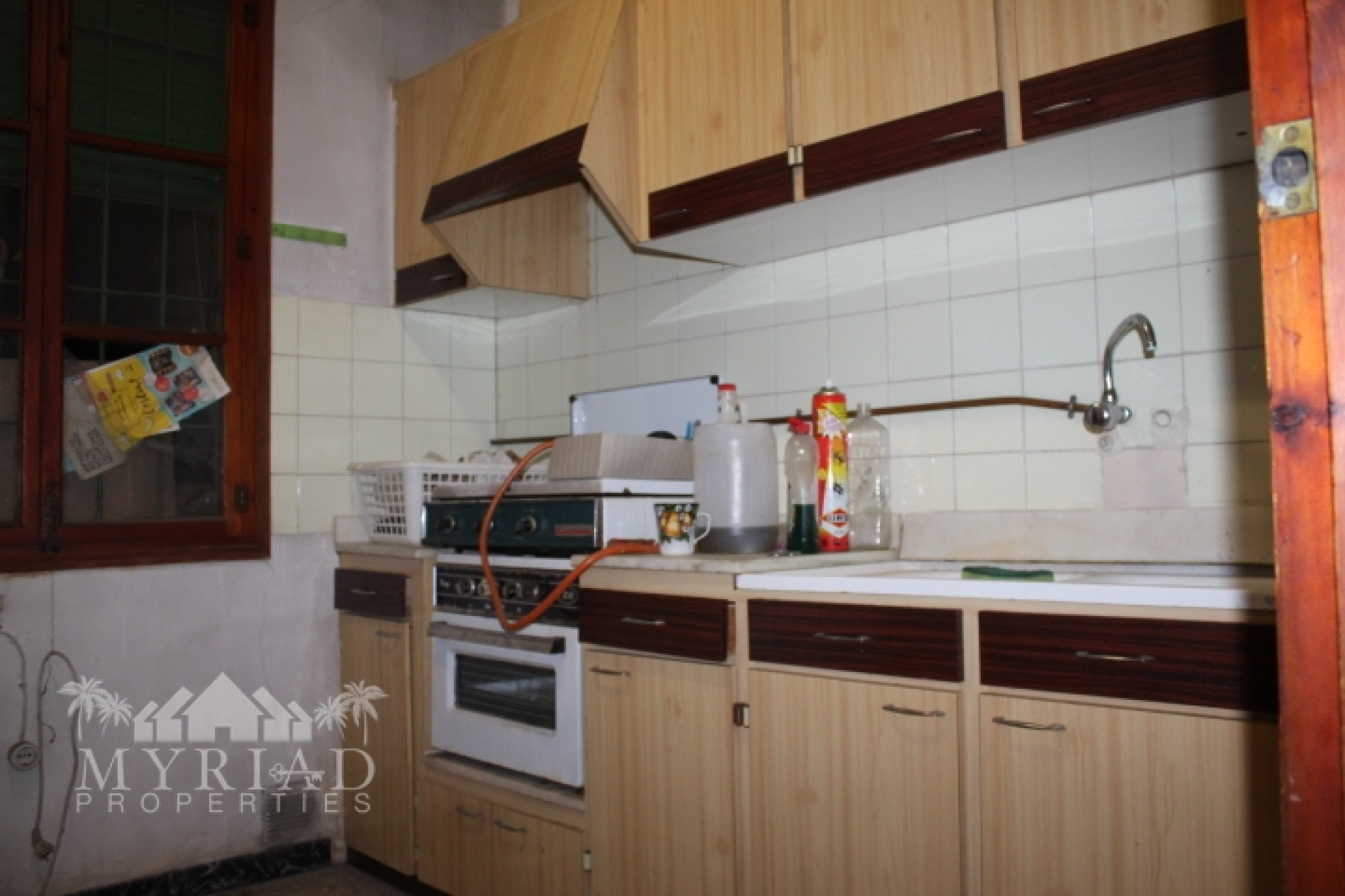 Revente - Maison mitoyenne -
Pinoso - calle lepanto