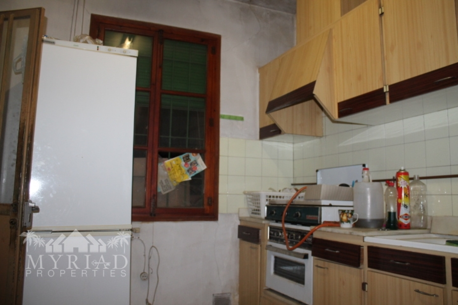 Revente - Maison mitoyenne -
Pinoso - calle lepanto