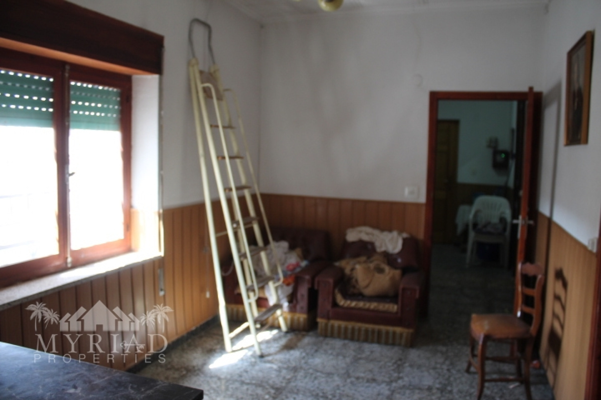 Revente - Maison mitoyenne -
Pinoso - calle lepanto