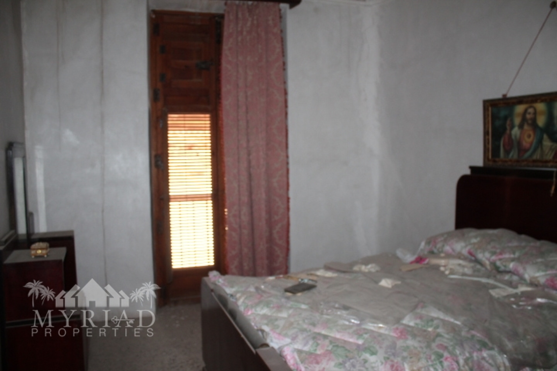 Revente - Maison mitoyenne -
Pinoso - calle lepanto