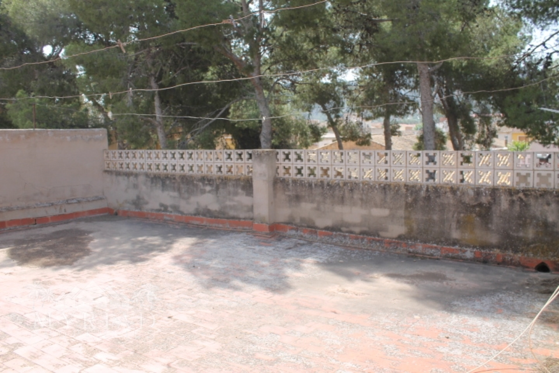 Revente - Maison mitoyenne -
Pinoso - calle lepanto