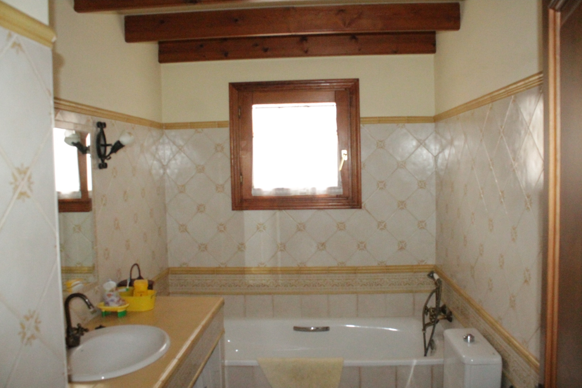 Revente - Maison mitoyenne -
Pinoso - Pinoso Alicante