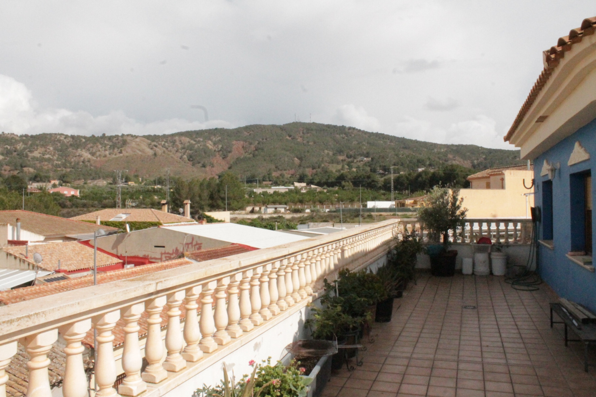 Revente - Maison mitoyenne -
Pinoso - Pinoso Alicante