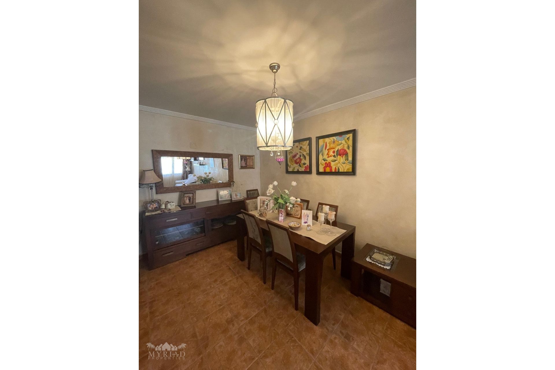 Revente - Maison mitoyenne -
Pinoso - Pinoso Alicante