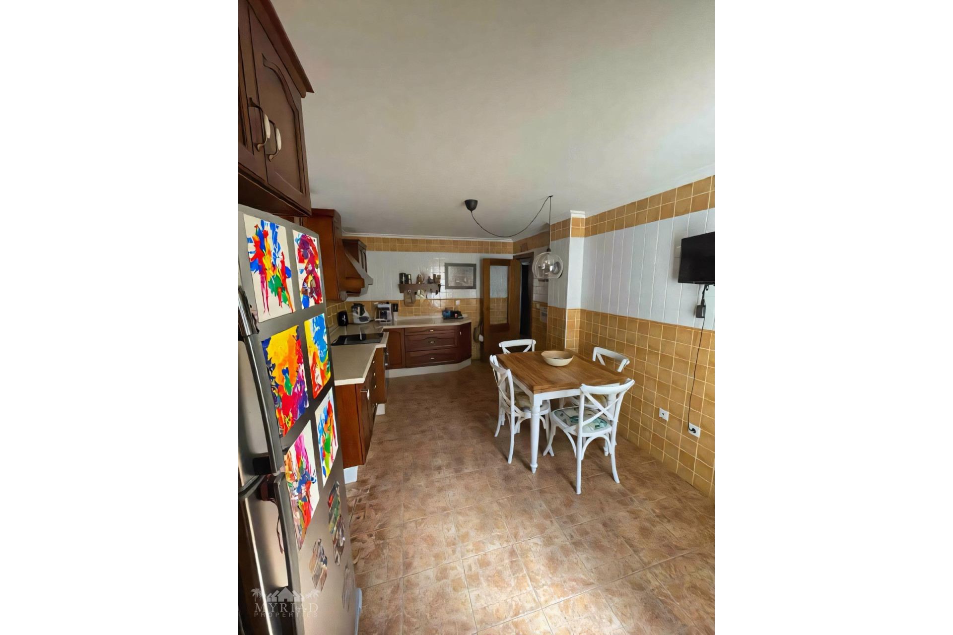 Revente - Maison mitoyenne -
Pinoso - Pinoso Alicante