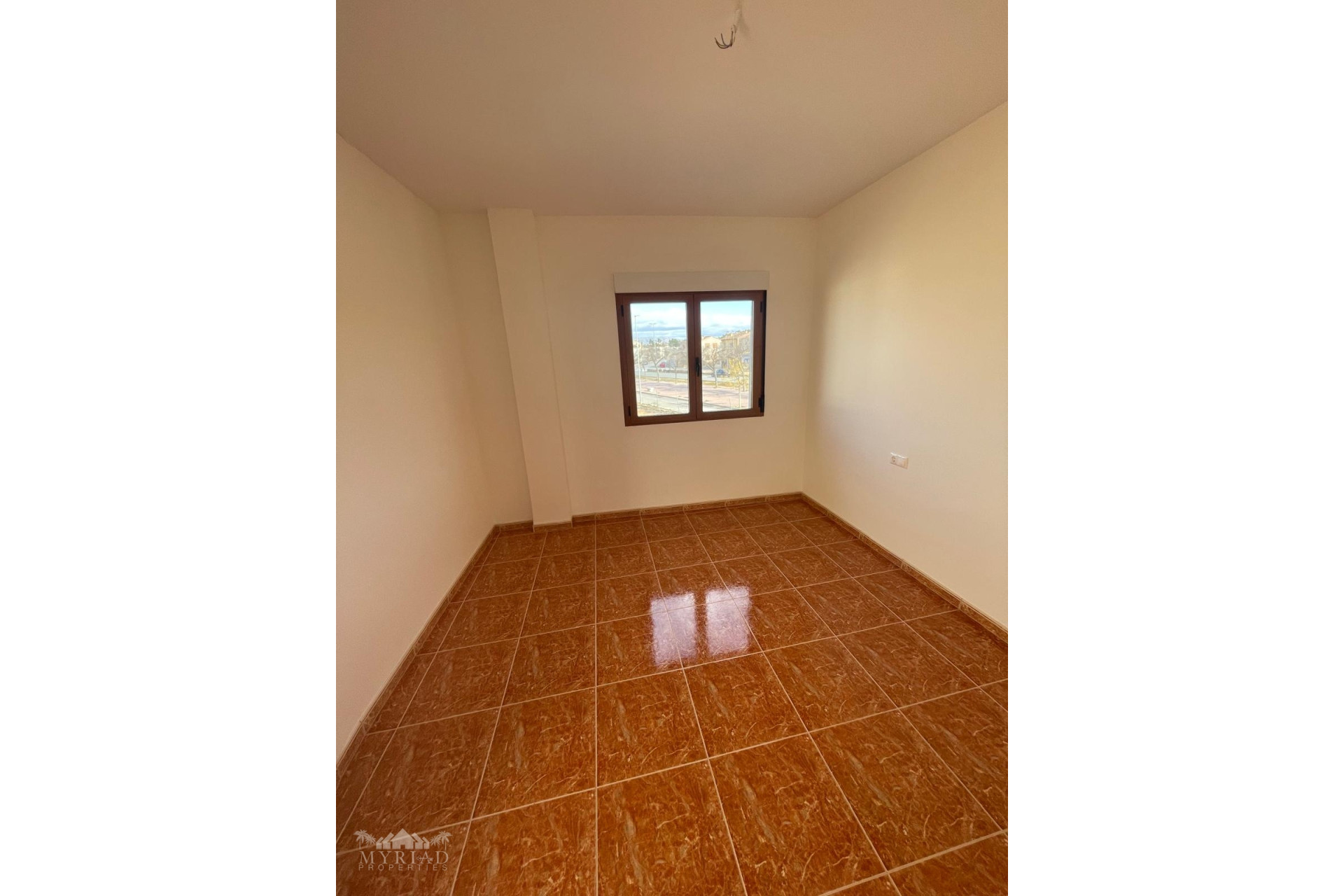 Revente - Maison mitoyenne -
Pinoso - Pinoso Alicante