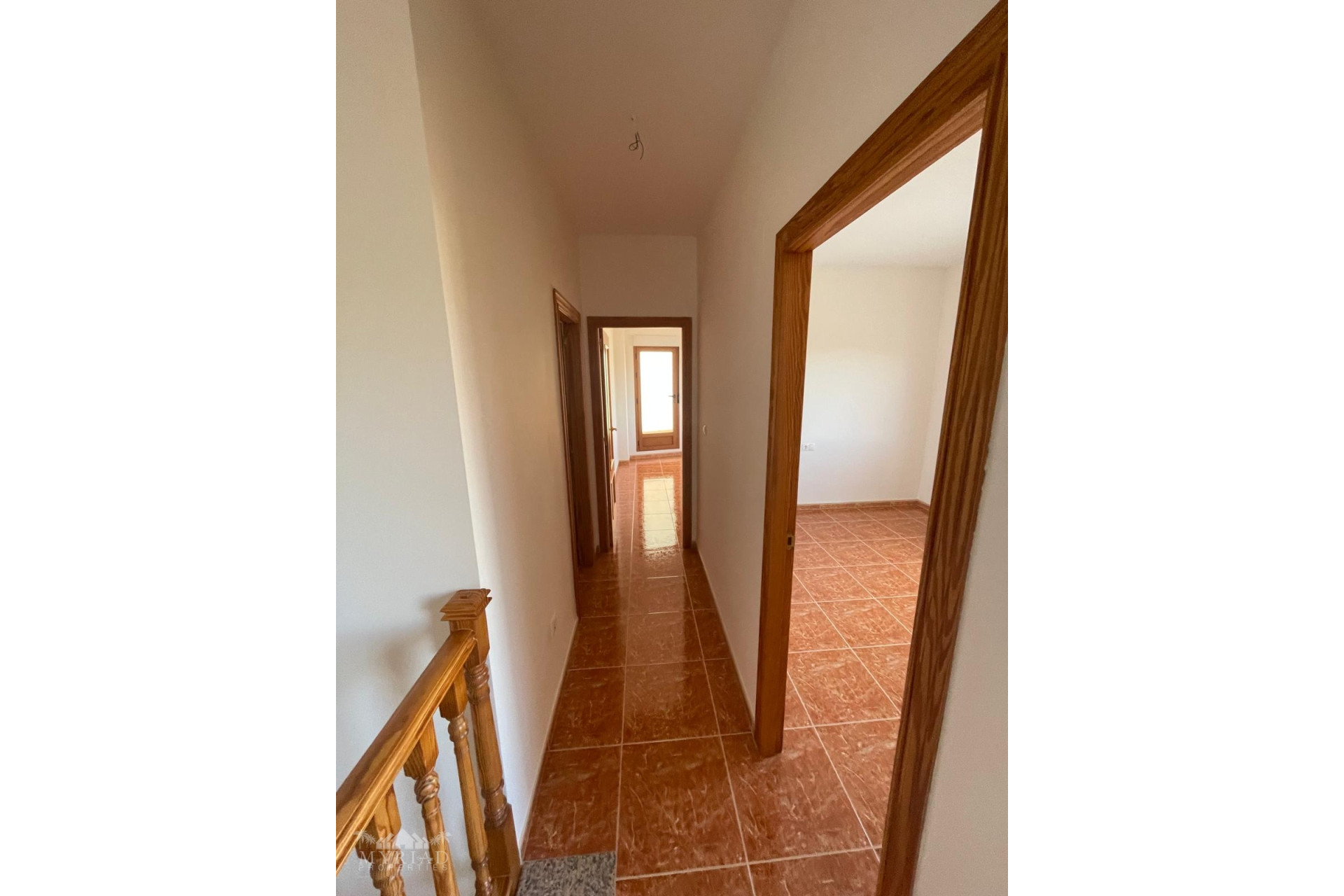 Revente - Maison mitoyenne -
Pinoso - Pinoso Alicante