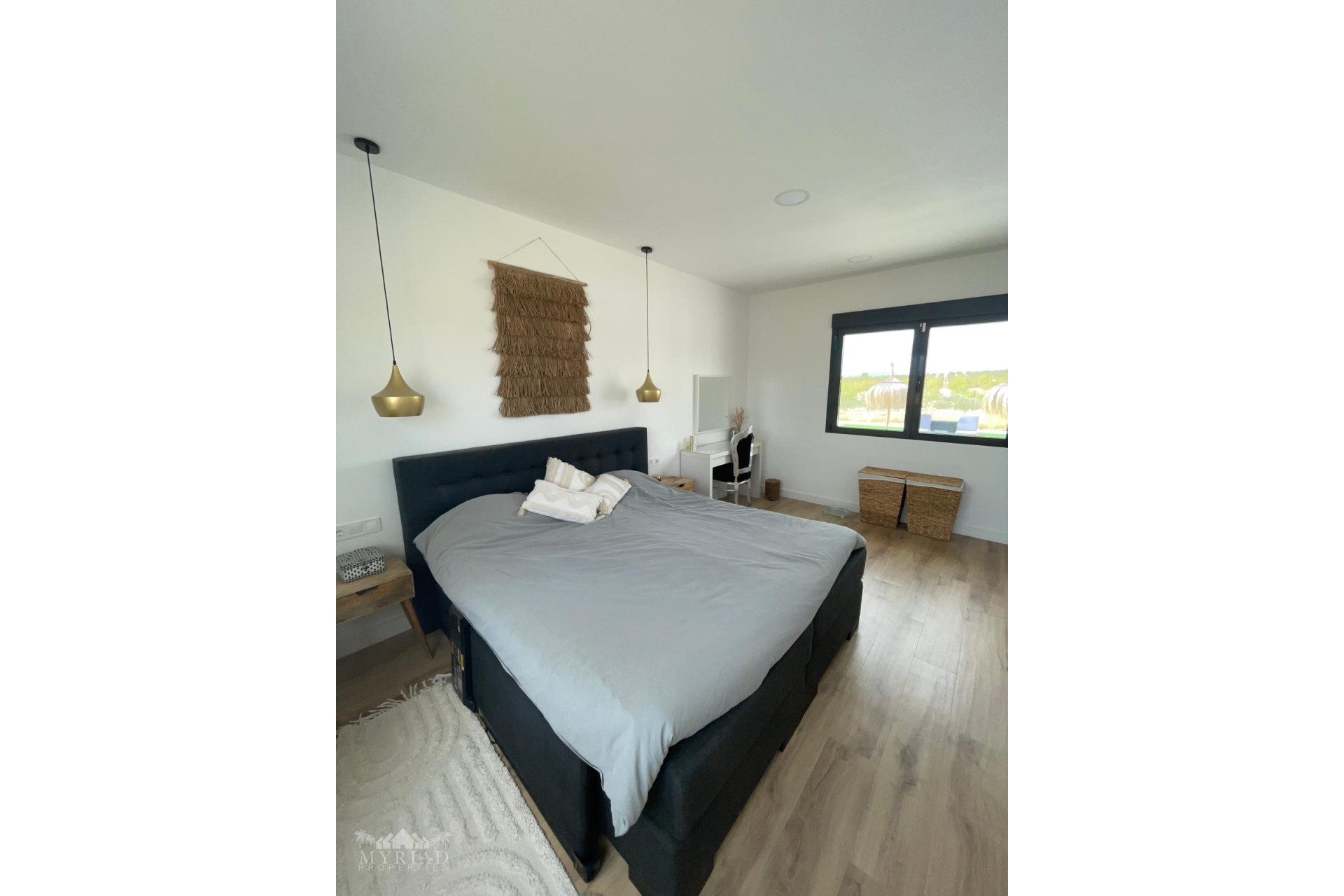 Revente - Maison mitoyenne -
Pinoso - Pinoso Alicante