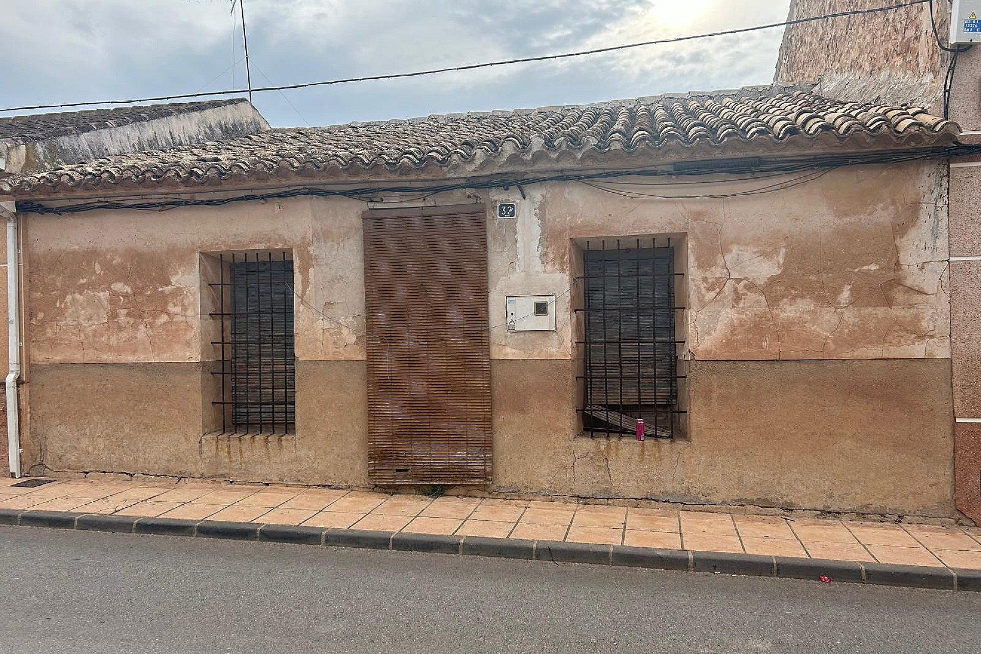 Revente - Maison mitoyenne -
Pinoso