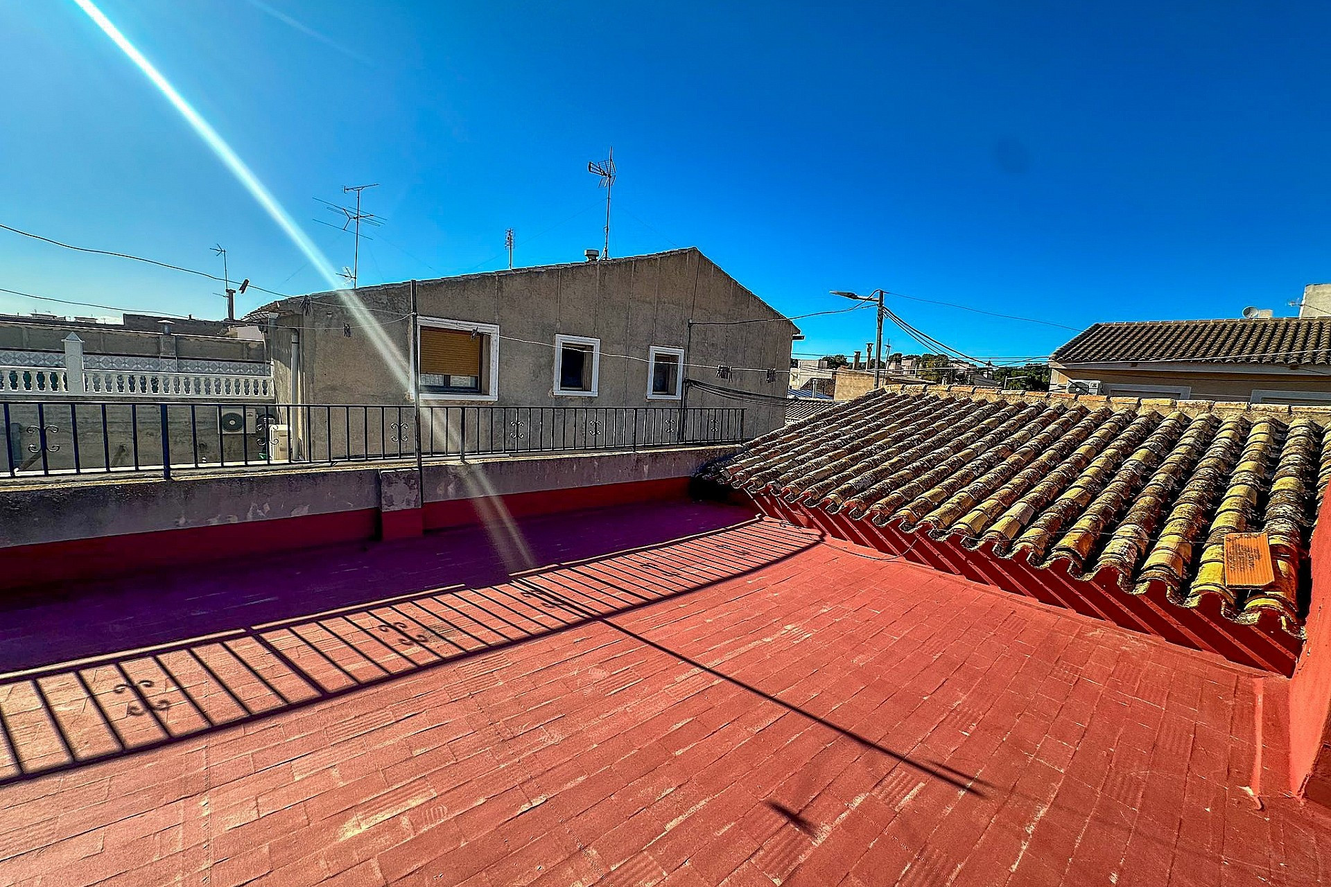 Revente - Maison mitoyenne -
Pinoso