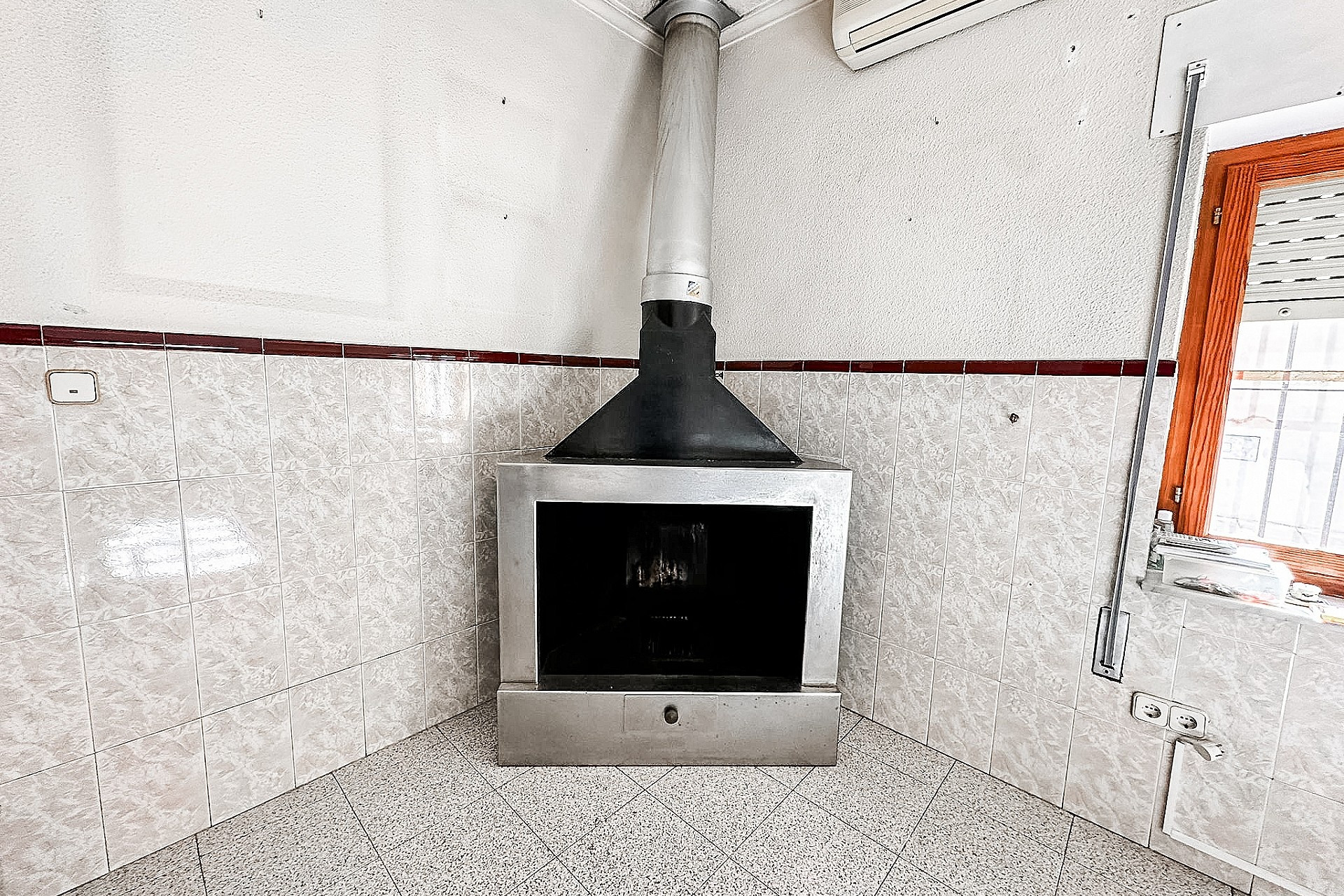 Revente - Maison mitoyenne -
Pinoso