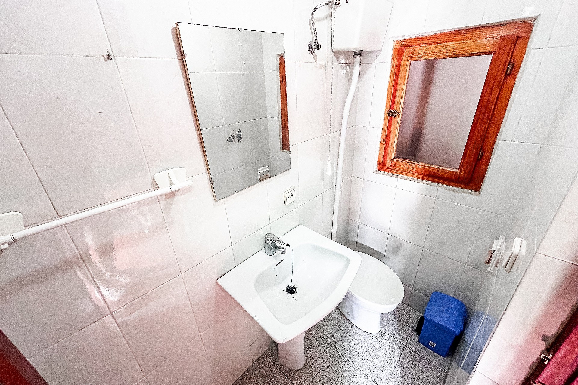 Revente - Maison mitoyenne -
Pinoso