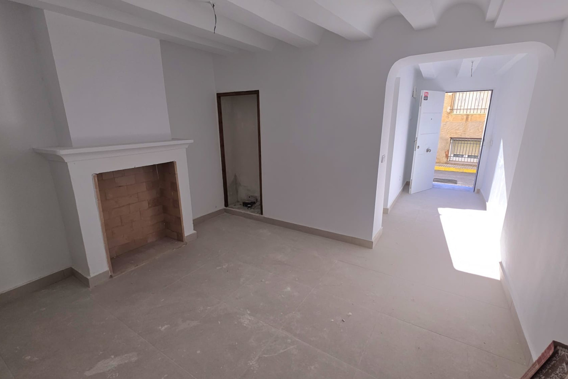 Revente - Maison mitoyenne -
Pinoso