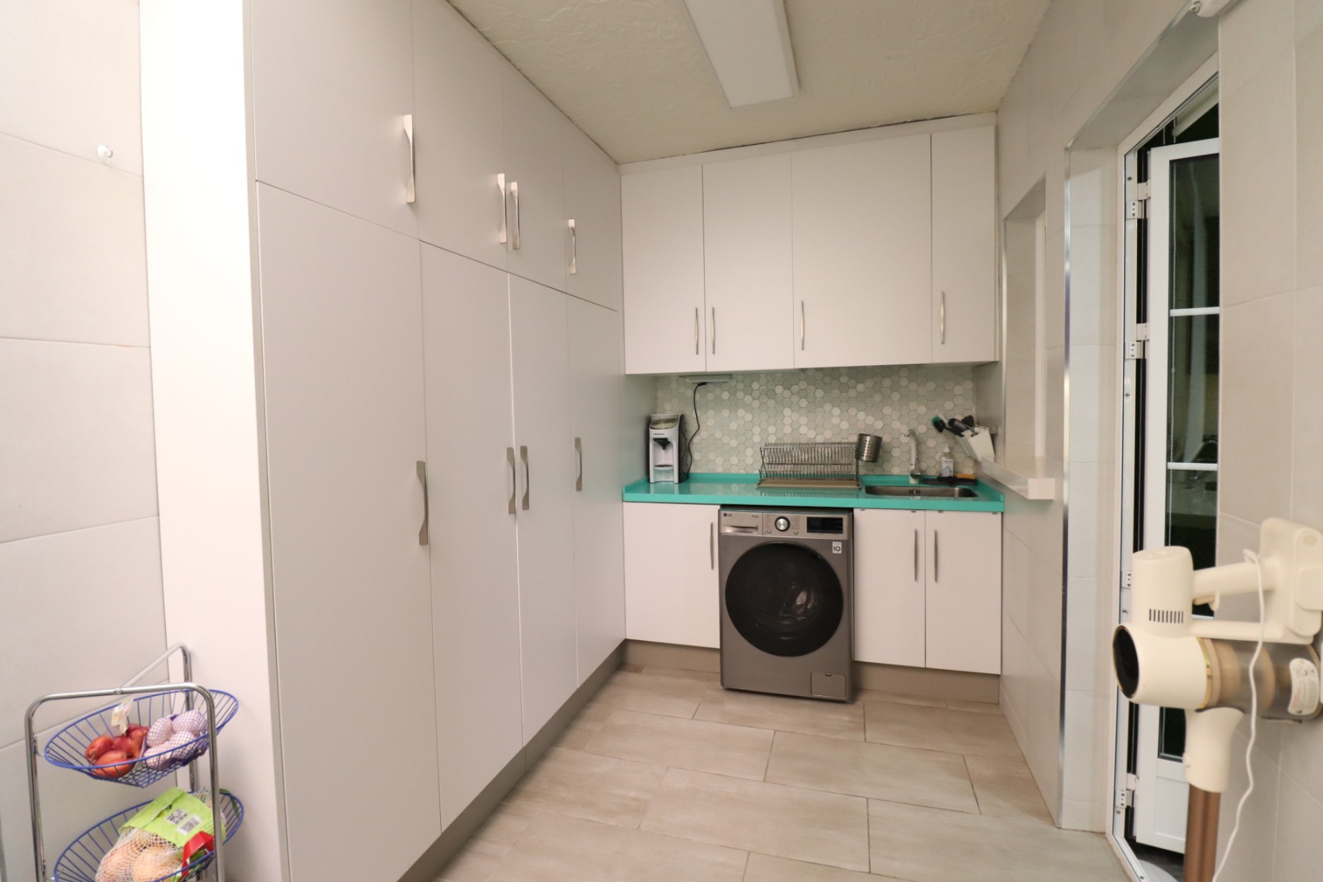 Revente - Maison mitoyenne -
Redovan - Redovan - Town