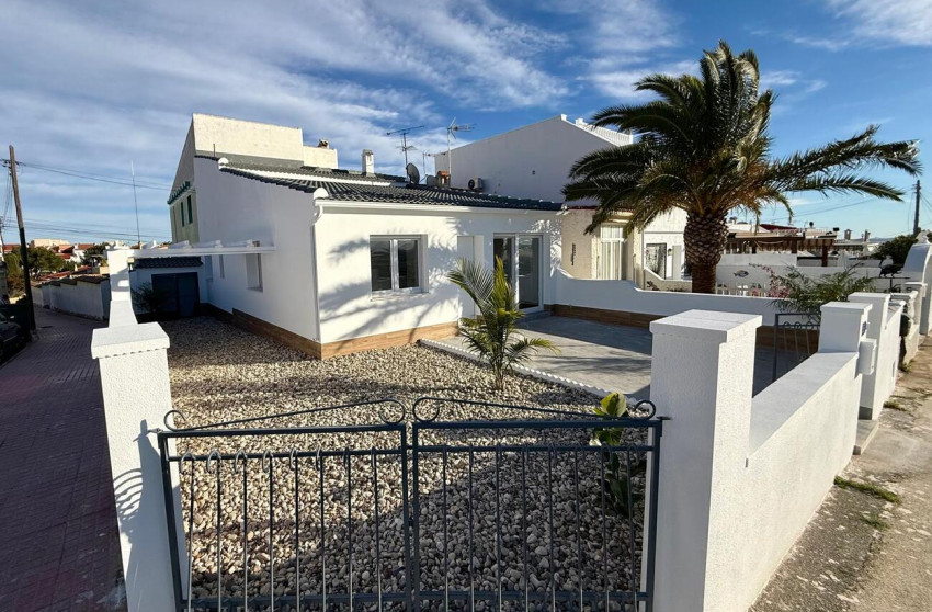 Revente - Maison mitoyenne -
Rojales - Rojales, CIudad Quesada