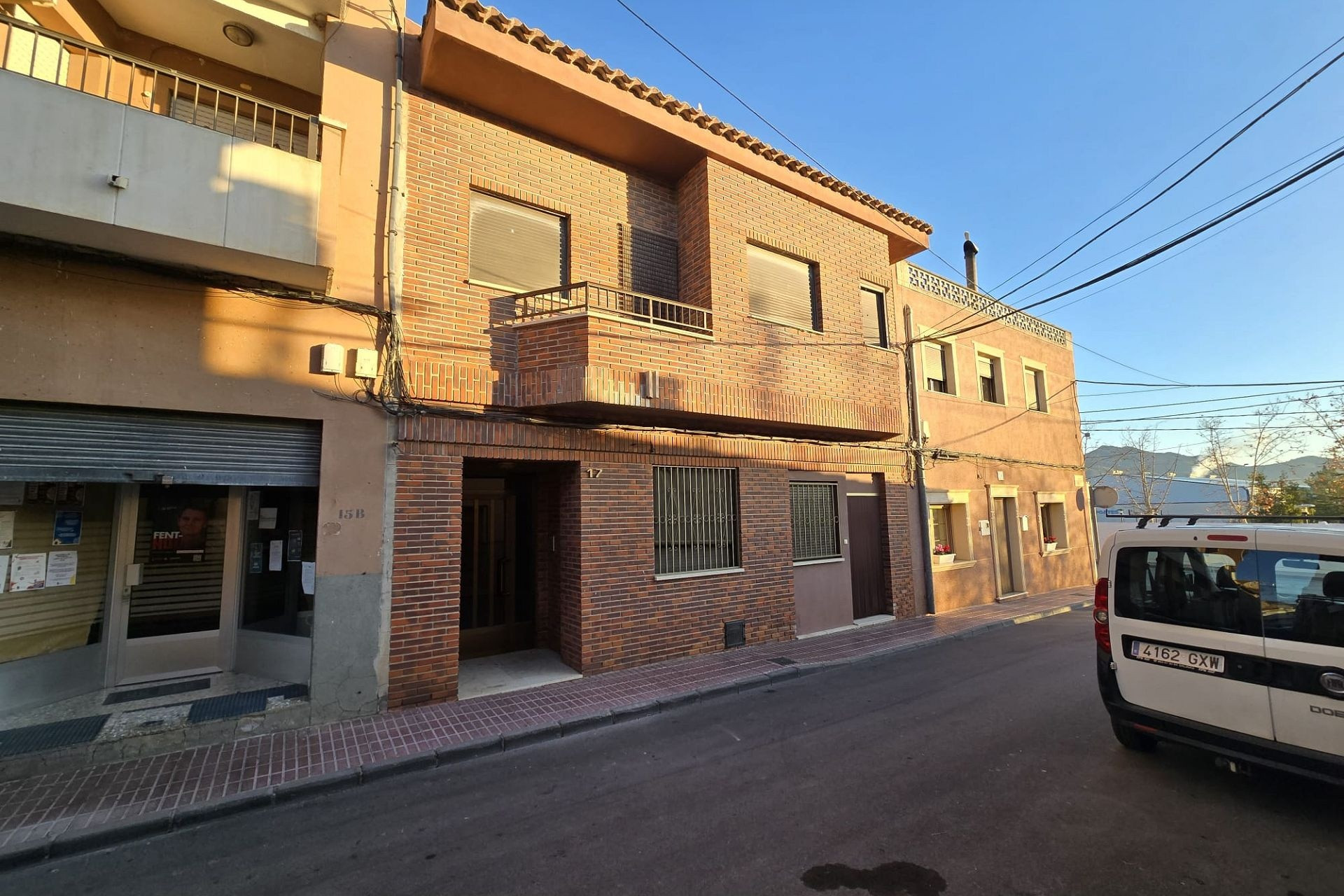 Revente - Maison mitoyenne -
Salinas