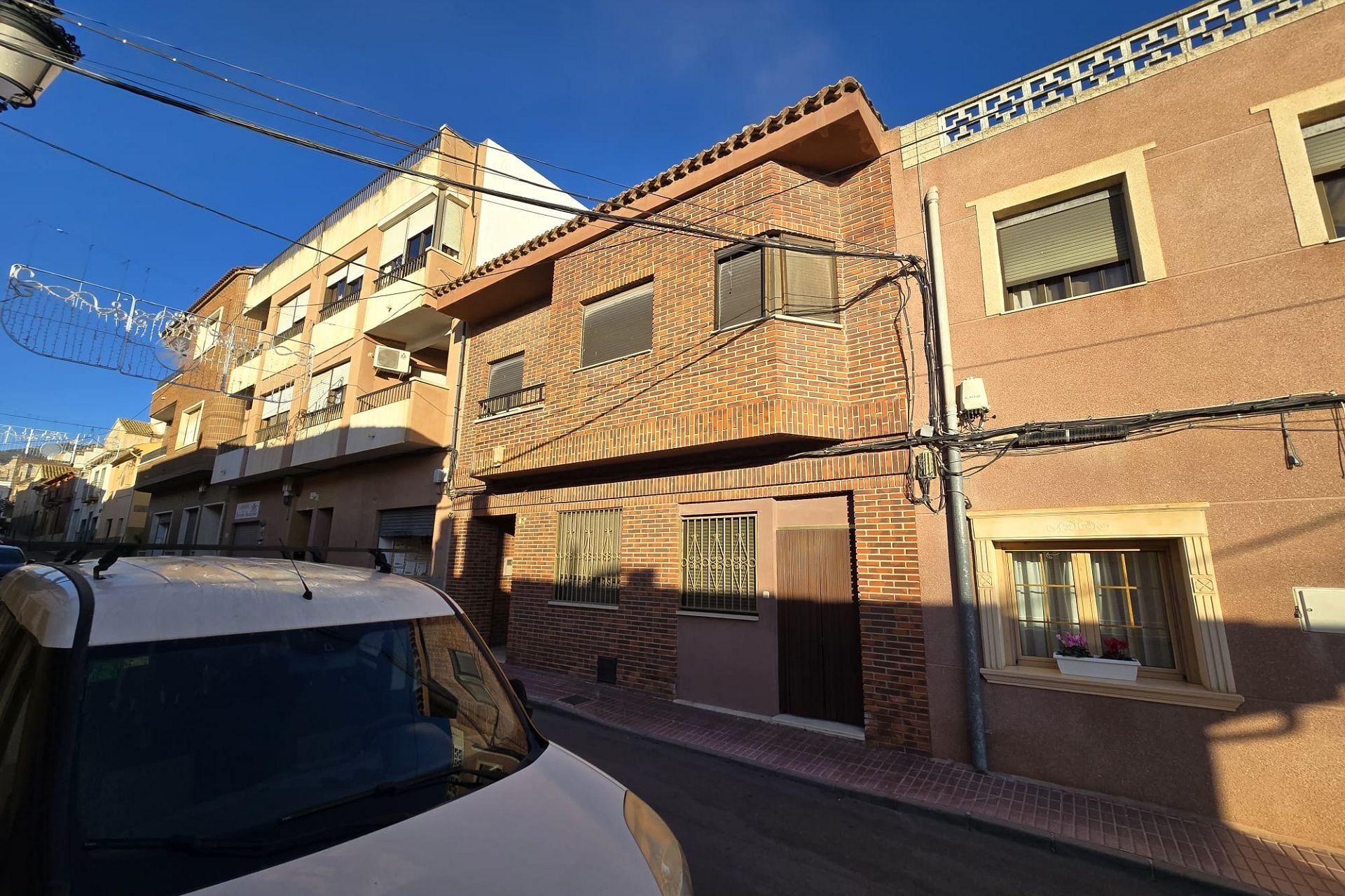 Revente - Maison mitoyenne -
Salinas