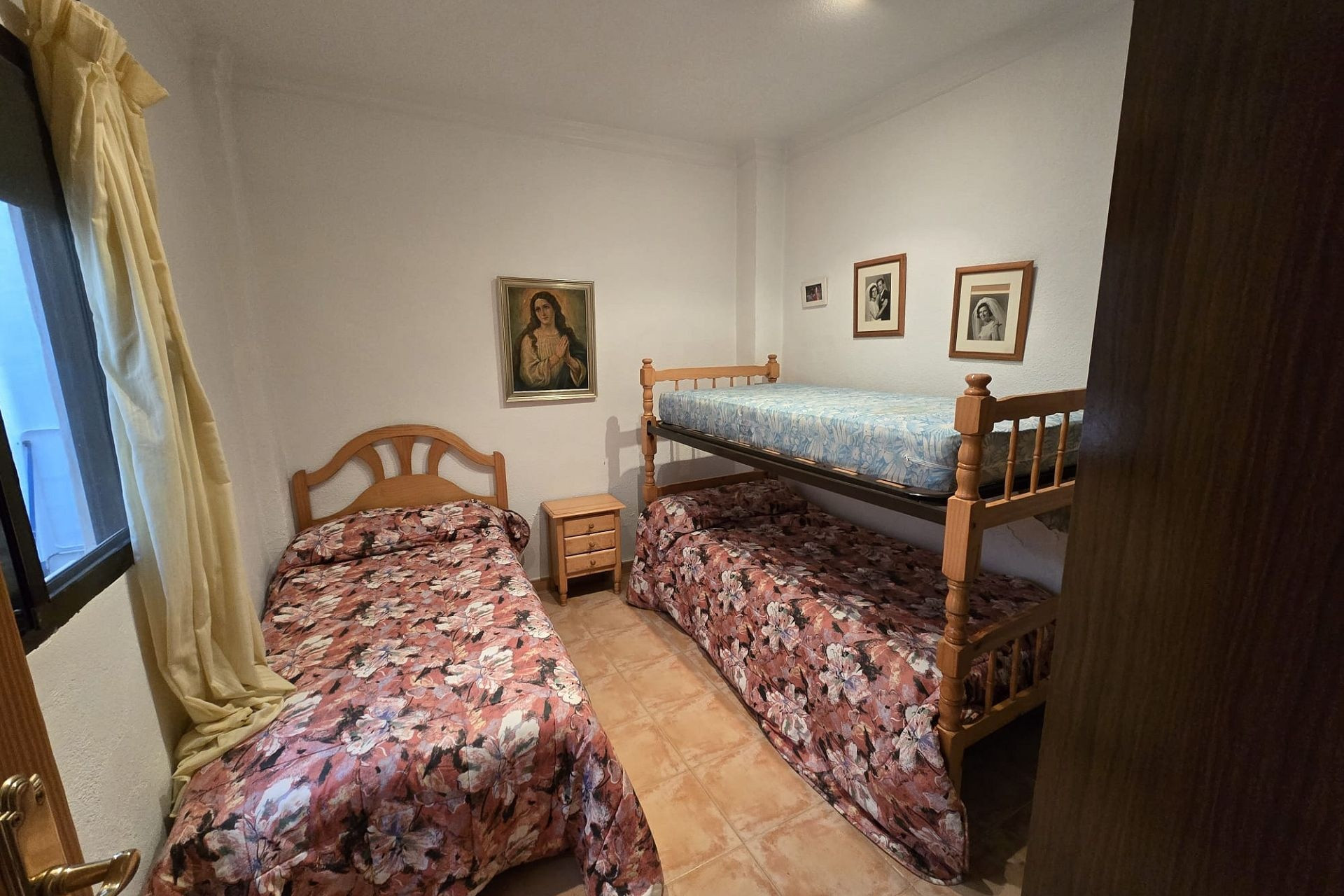 Revente - Maison mitoyenne -
Salinas