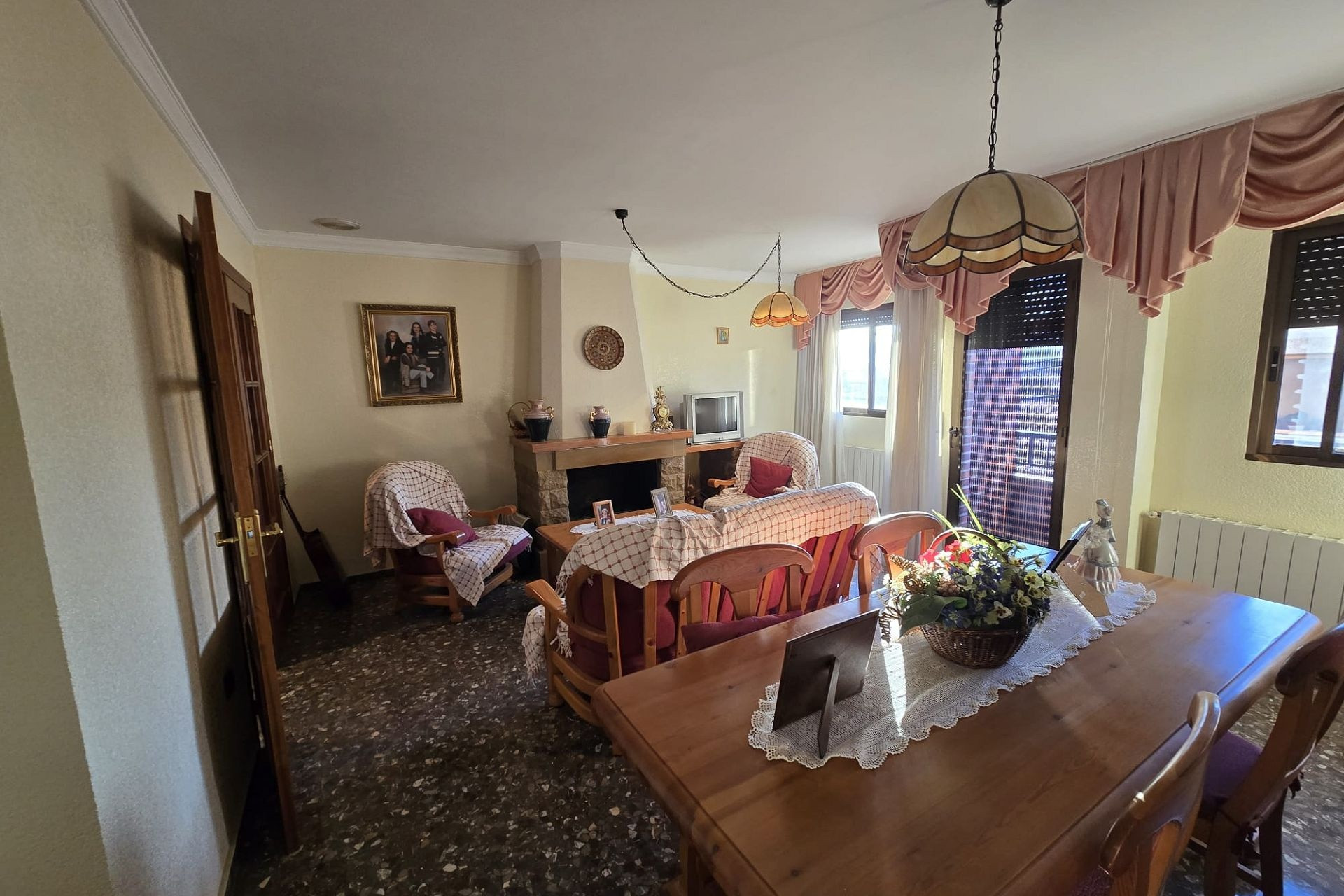 Revente - Maison mitoyenne -
Salinas