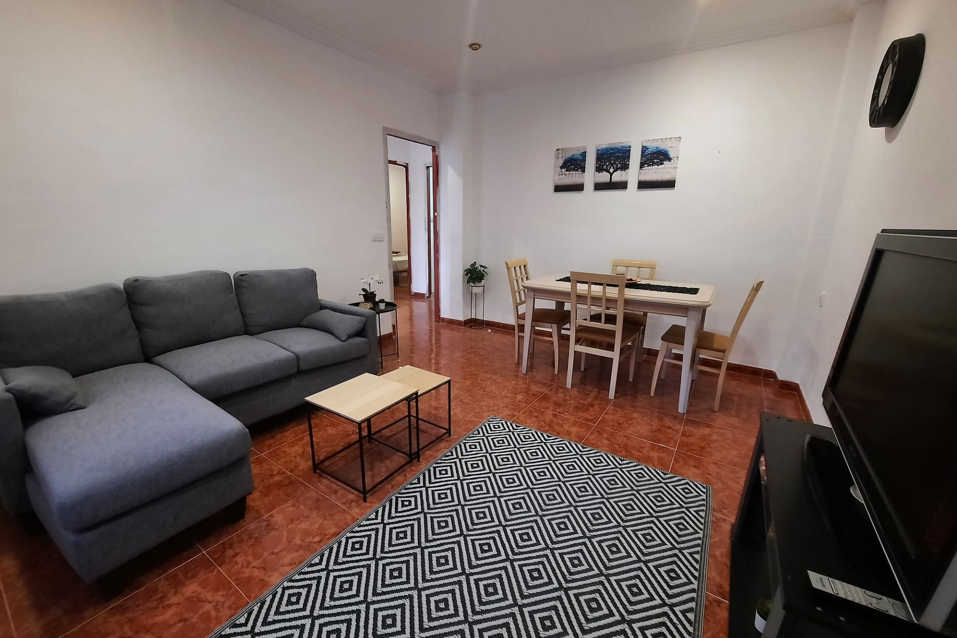 Revente - Maison mitoyenne -
Salinas