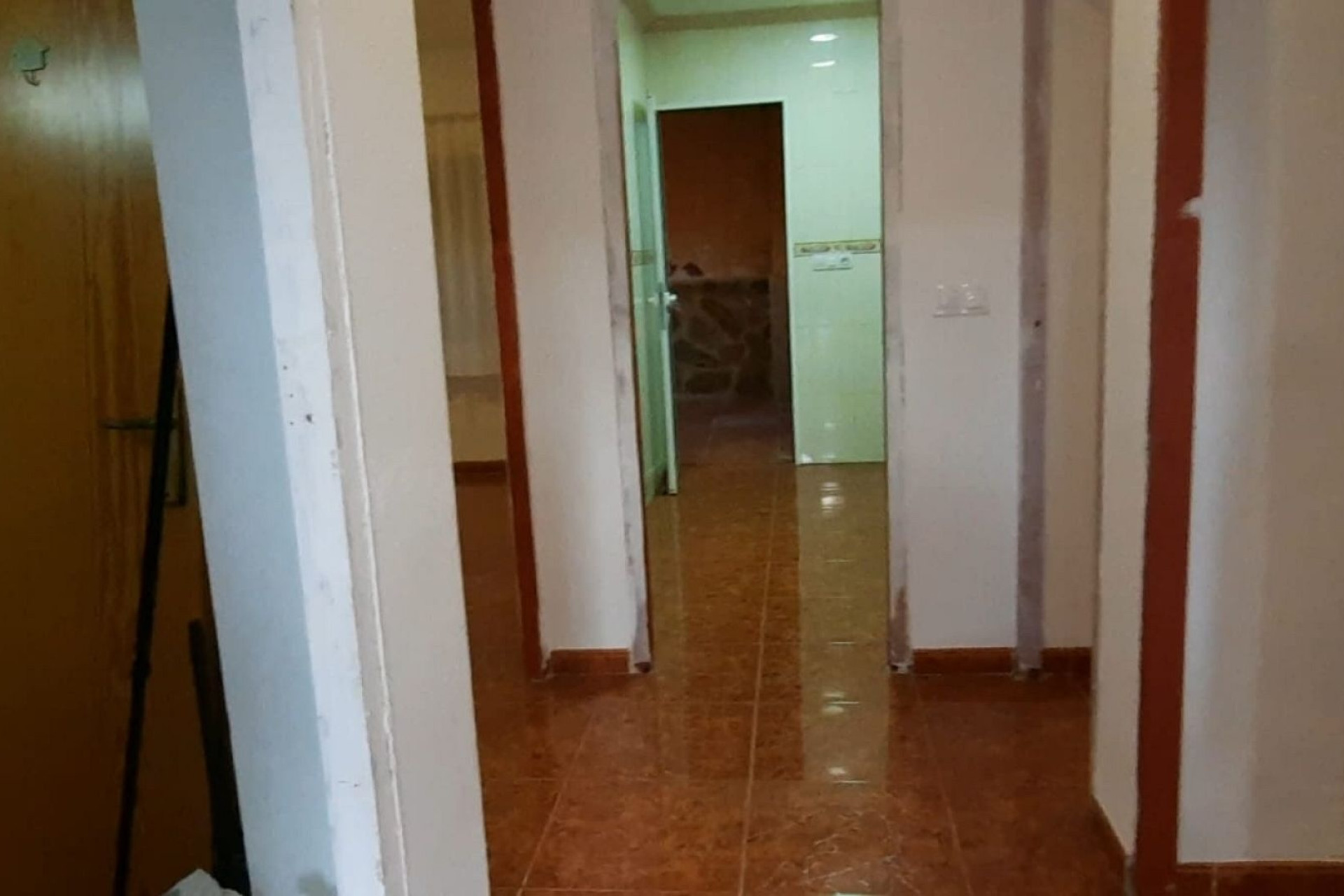 Revente - Maison mitoyenne -
Salinas