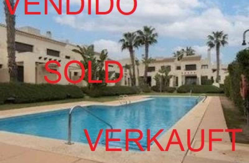 Revente - Maison mitoyenne -
San Javier - Roda