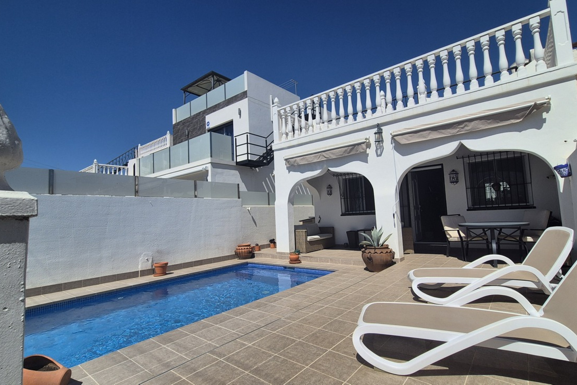 Revente - Maison mitoyenne -
San Miguel de Salinas - Inland