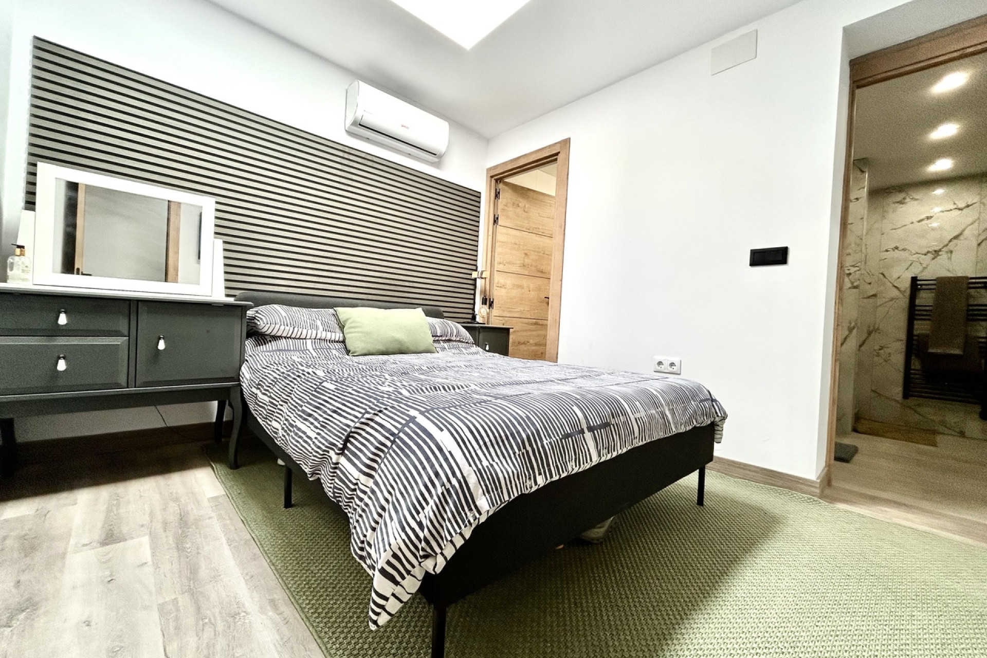 Revente - Maison mitoyenne -
San Miguel de Salinas