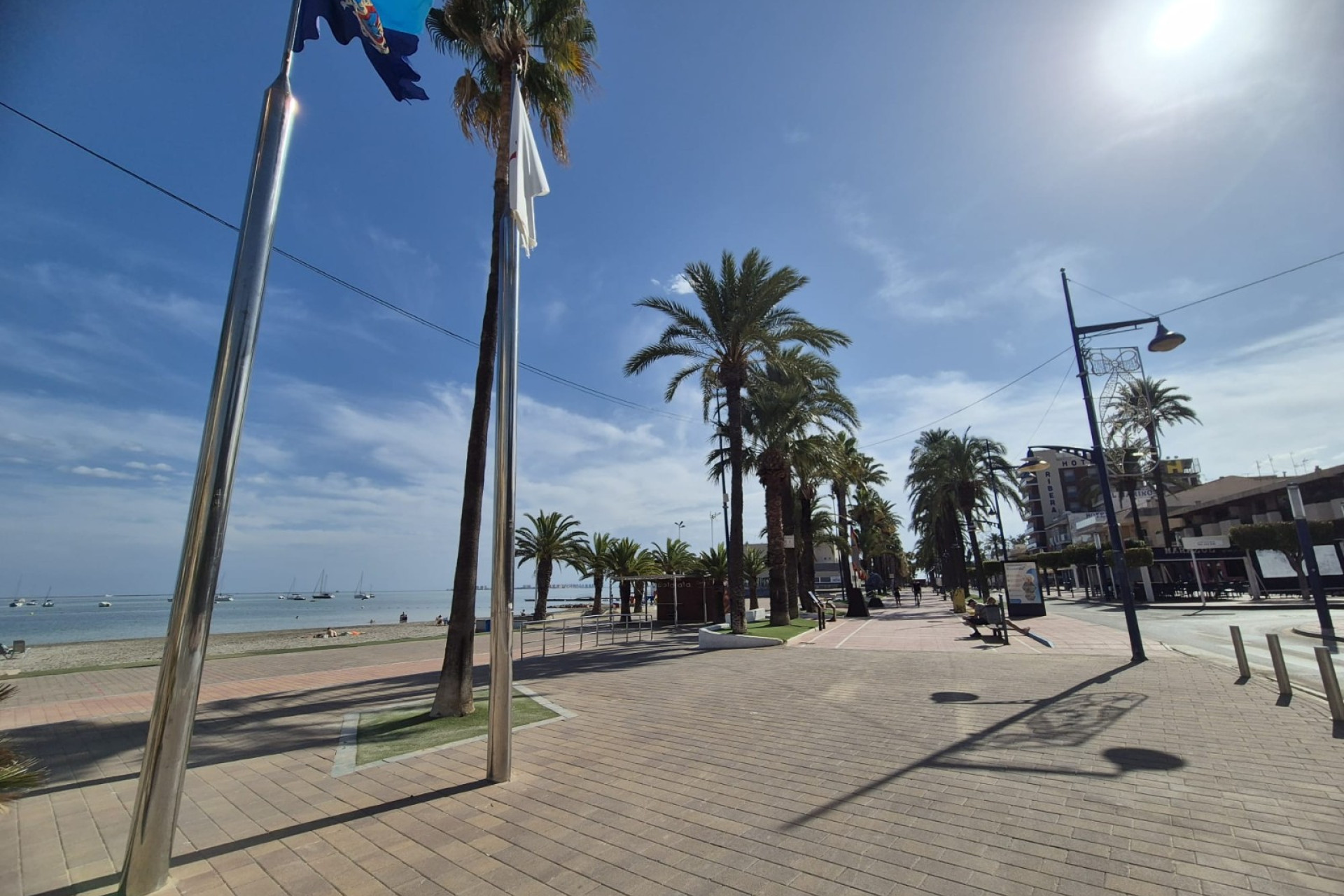 Revente - Maison mitoyenne -
Santiago de La Ribera - Santiago de La Ribera - Town