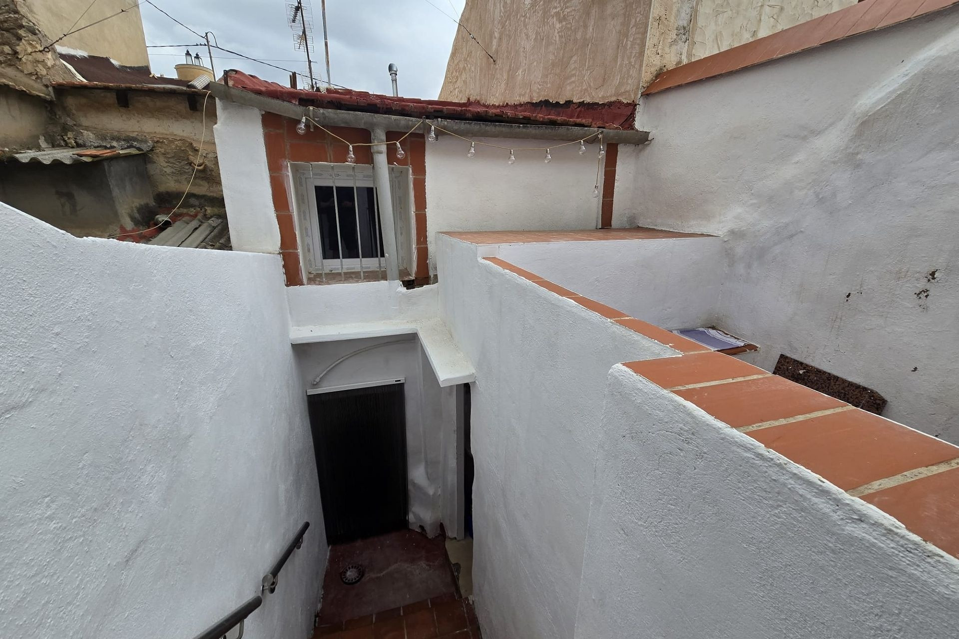 Revente - Maison mitoyenne -
Sax