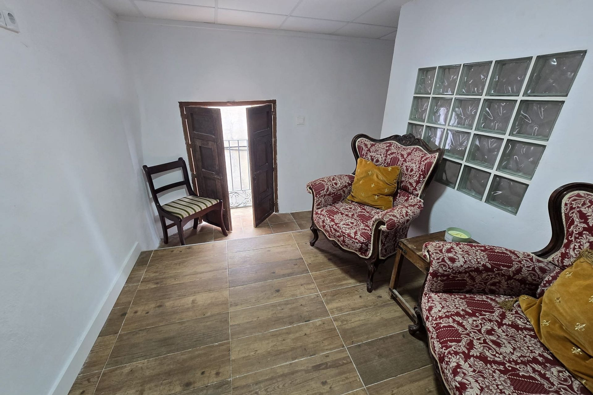 Revente - Maison mitoyenne -
Sax