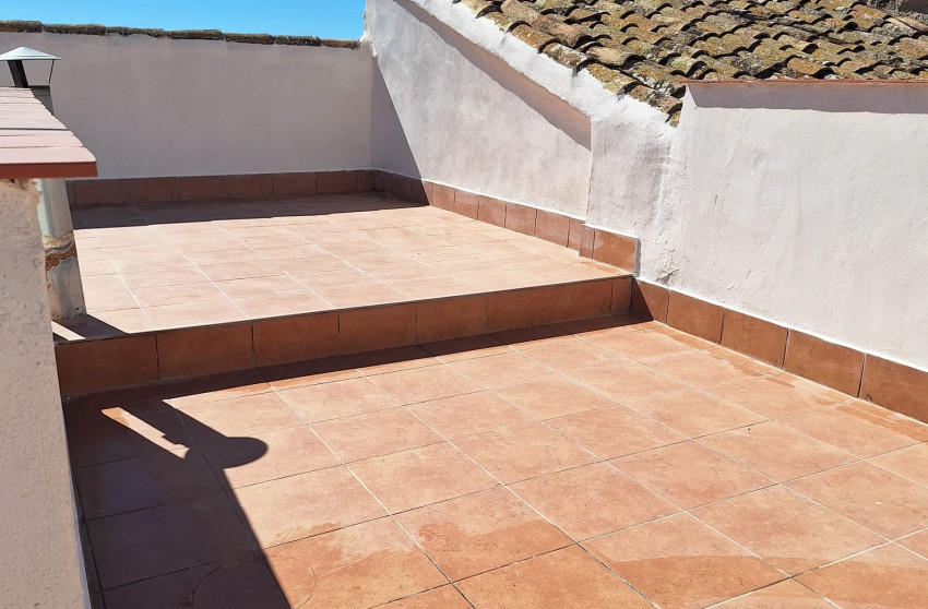 Revente - Maison mitoyenne -
Sax