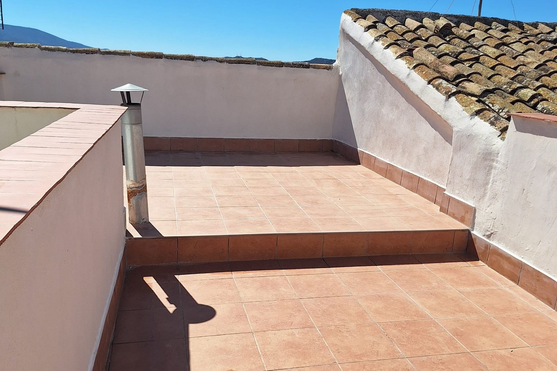 Revente - Maison mitoyenne -
Sax