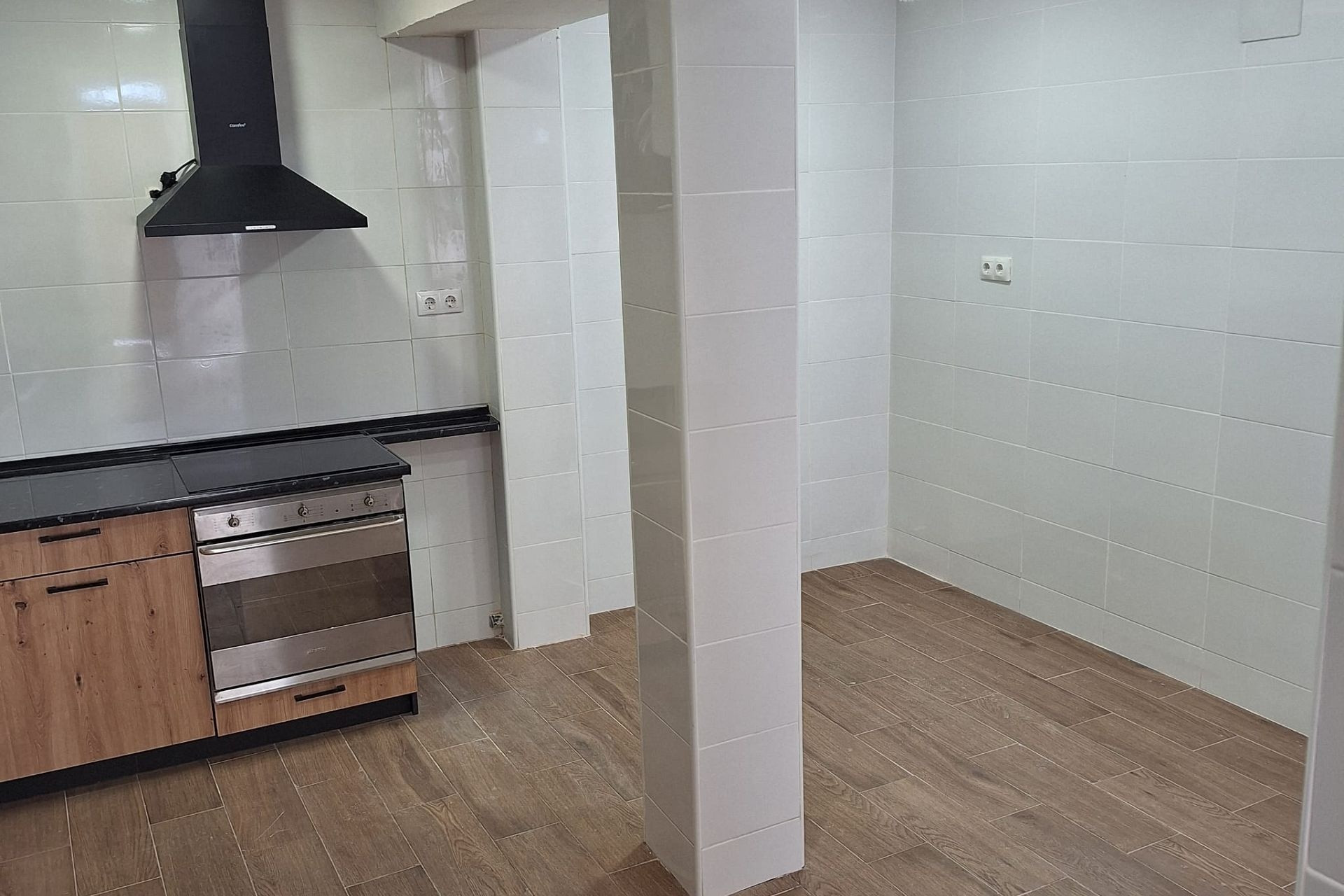 Revente - Maison mitoyenne -
Sax