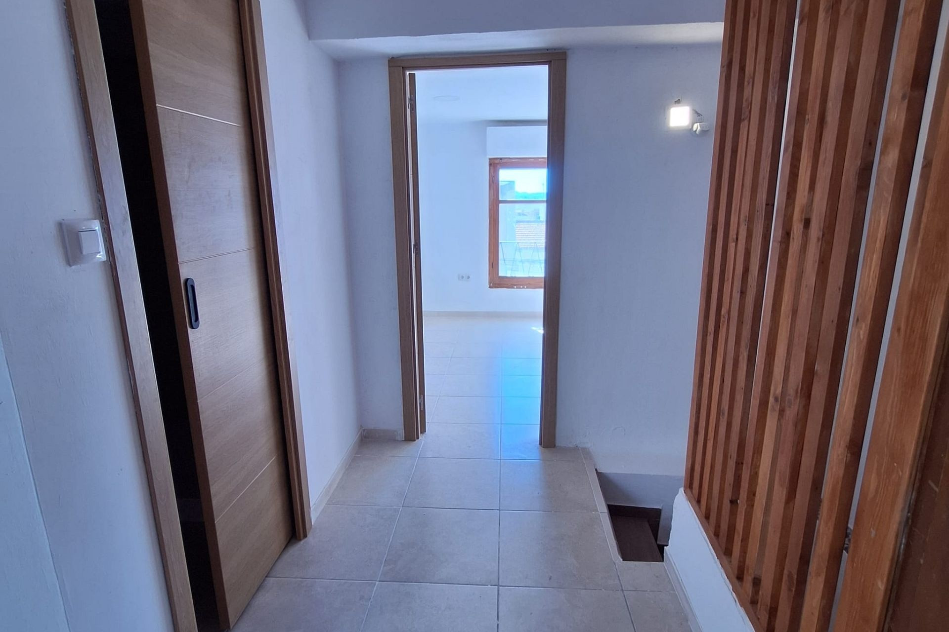 Revente - Maison mitoyenne -
Sax