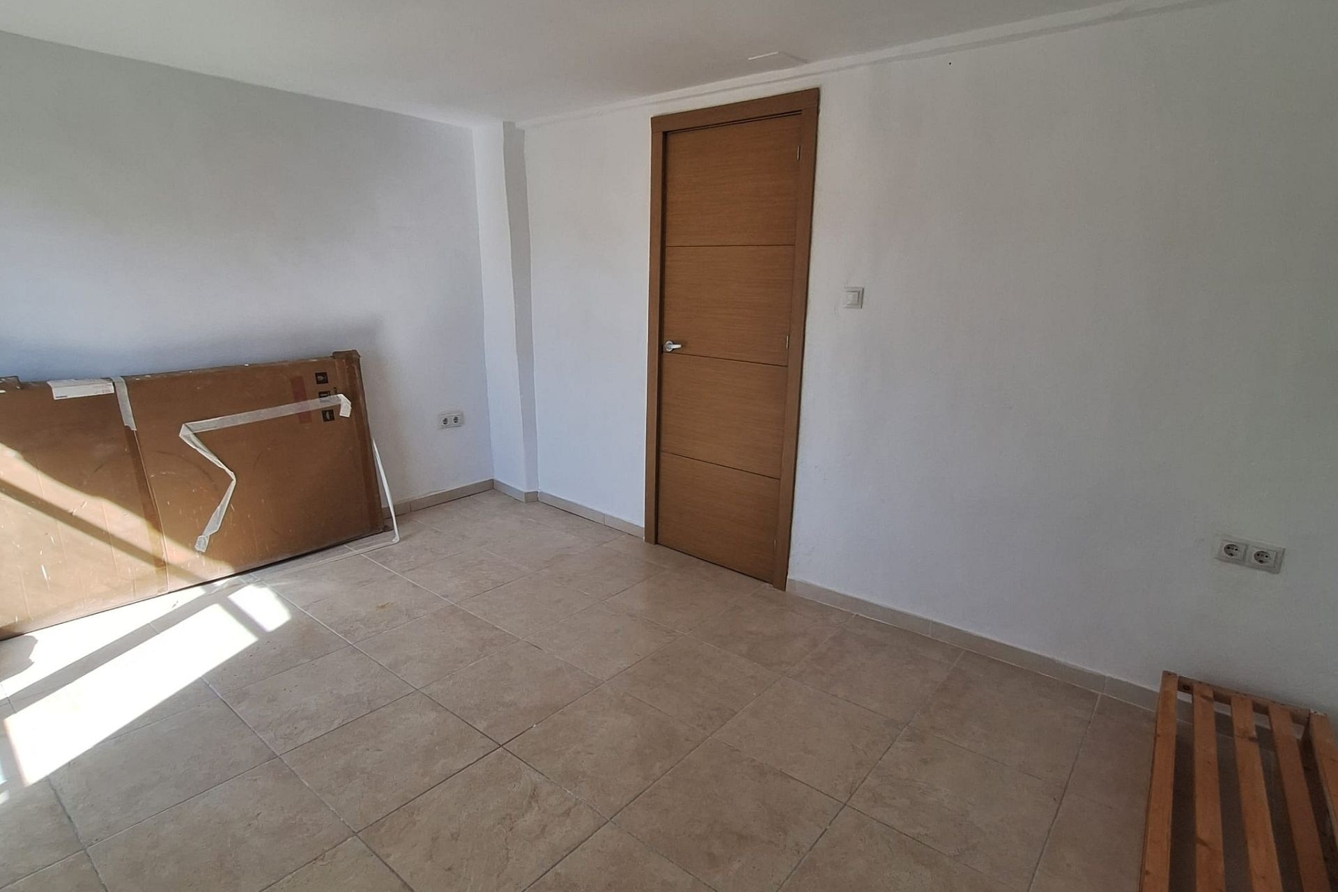 Revente - Maison mitoyenne -
Sax