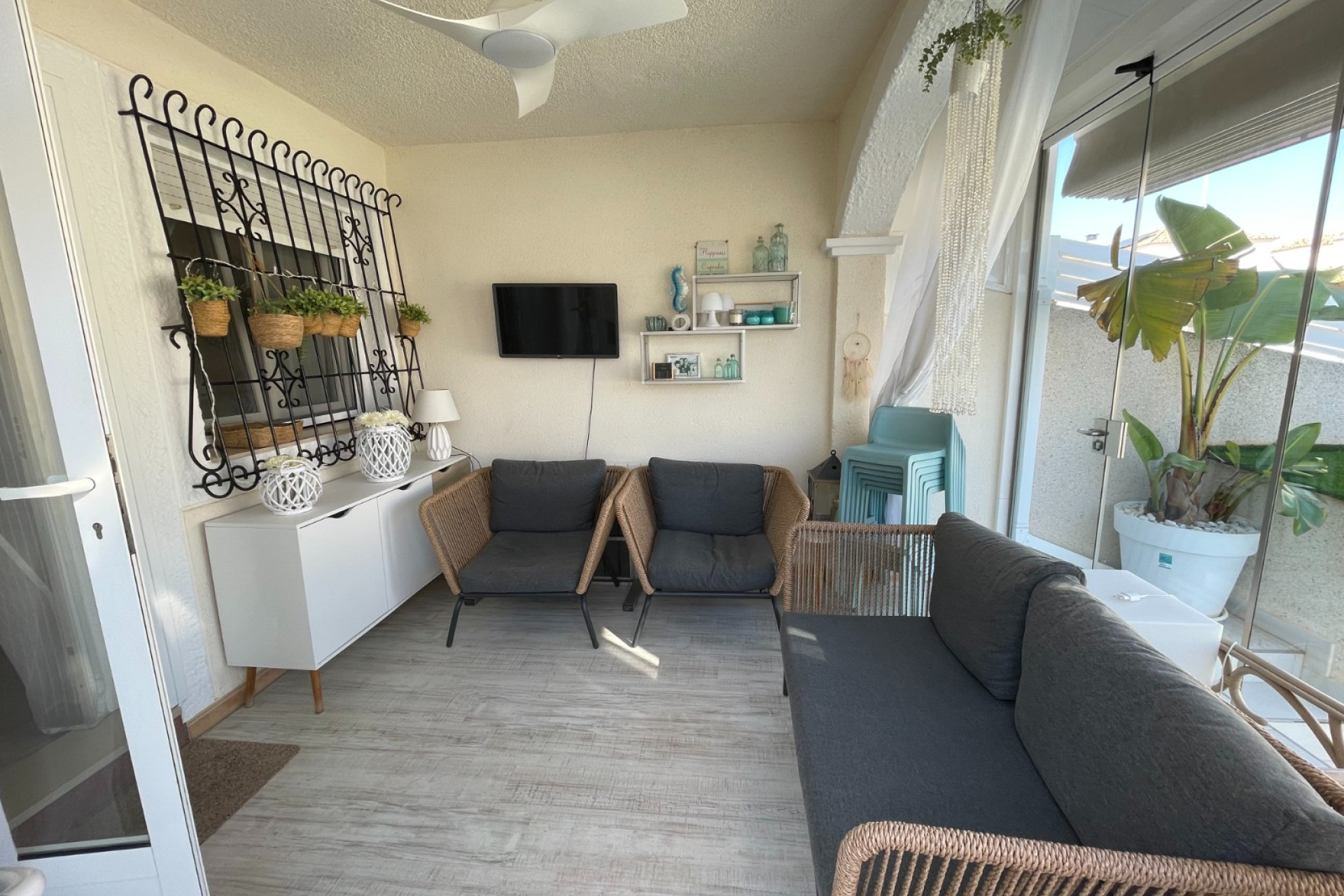 Revente - Maison mitoyenne -
Torre de La Horadada - Torre de La Horadada - Town