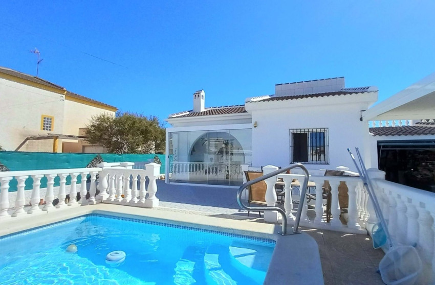 Revente - Maison mitoyenne -
Torrevieja - Costa Blanca