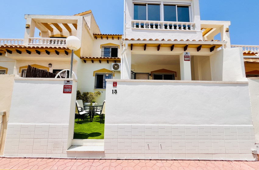 Revente - Maison mitoyenne -
Torrevieja - Costa Blanca