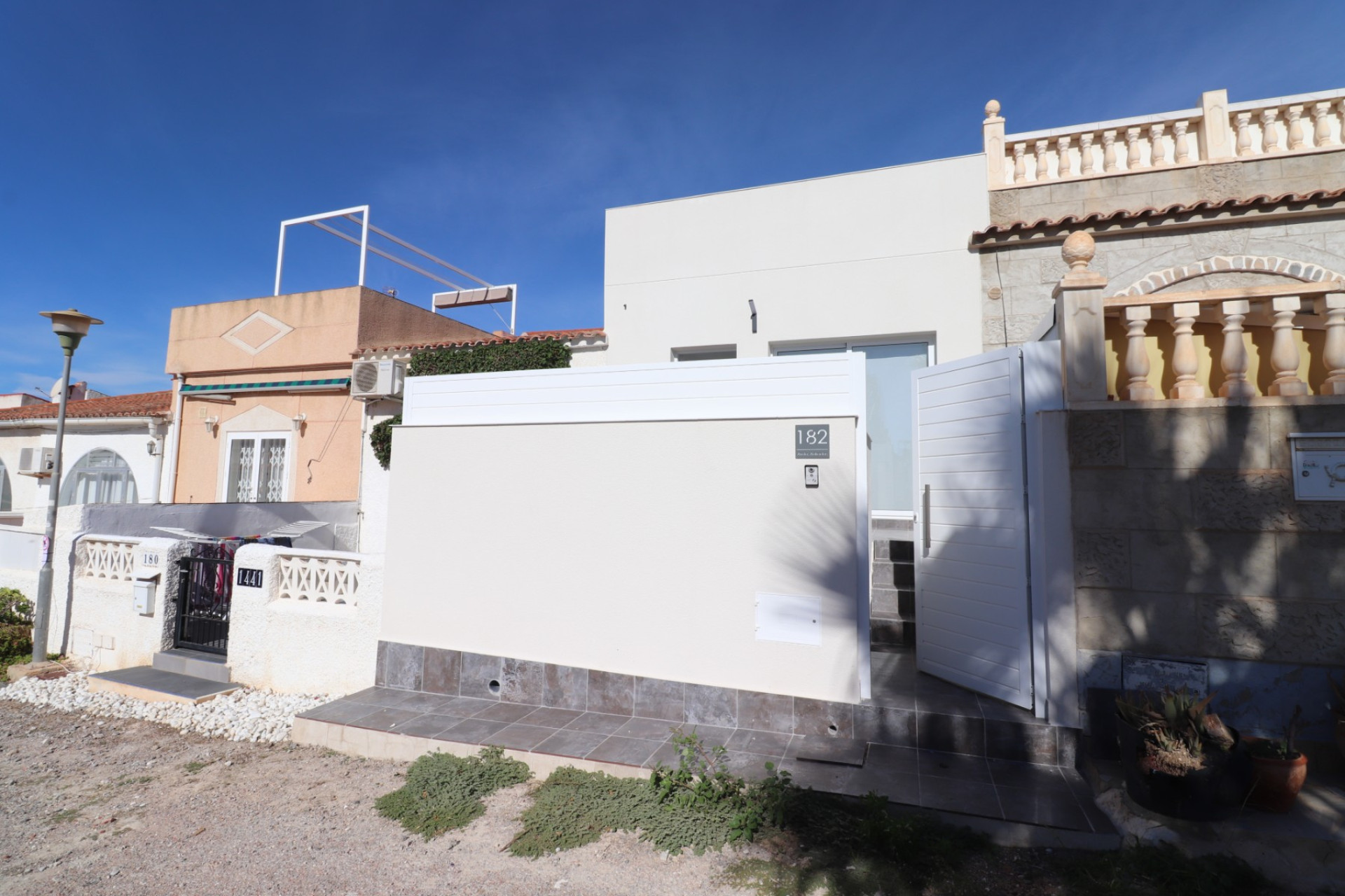 Revente - Maison mitoyenne -
Torrevieja - San Luis