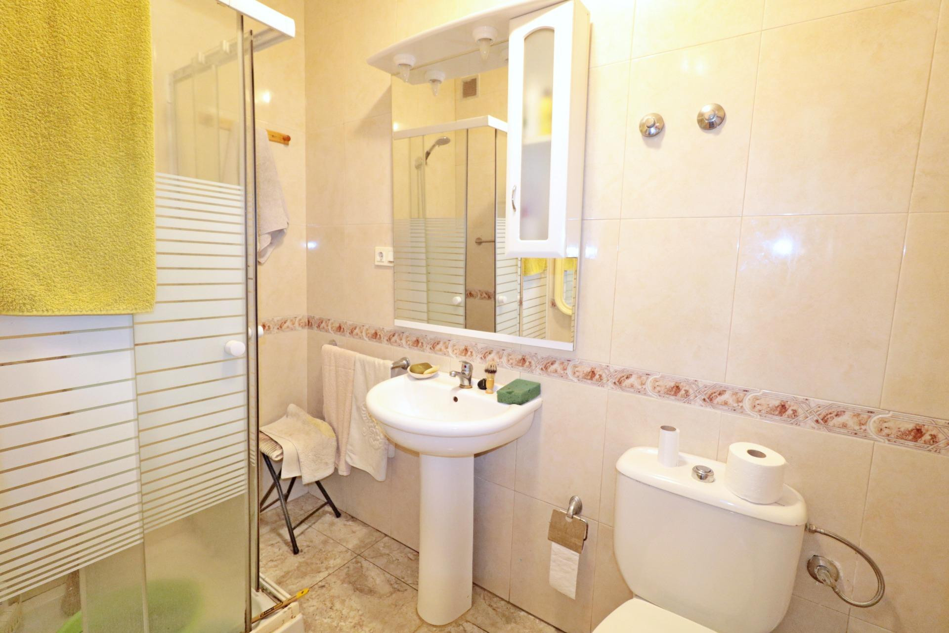 Revente - Maison mitoyenne -
Torrevieja - Torretas