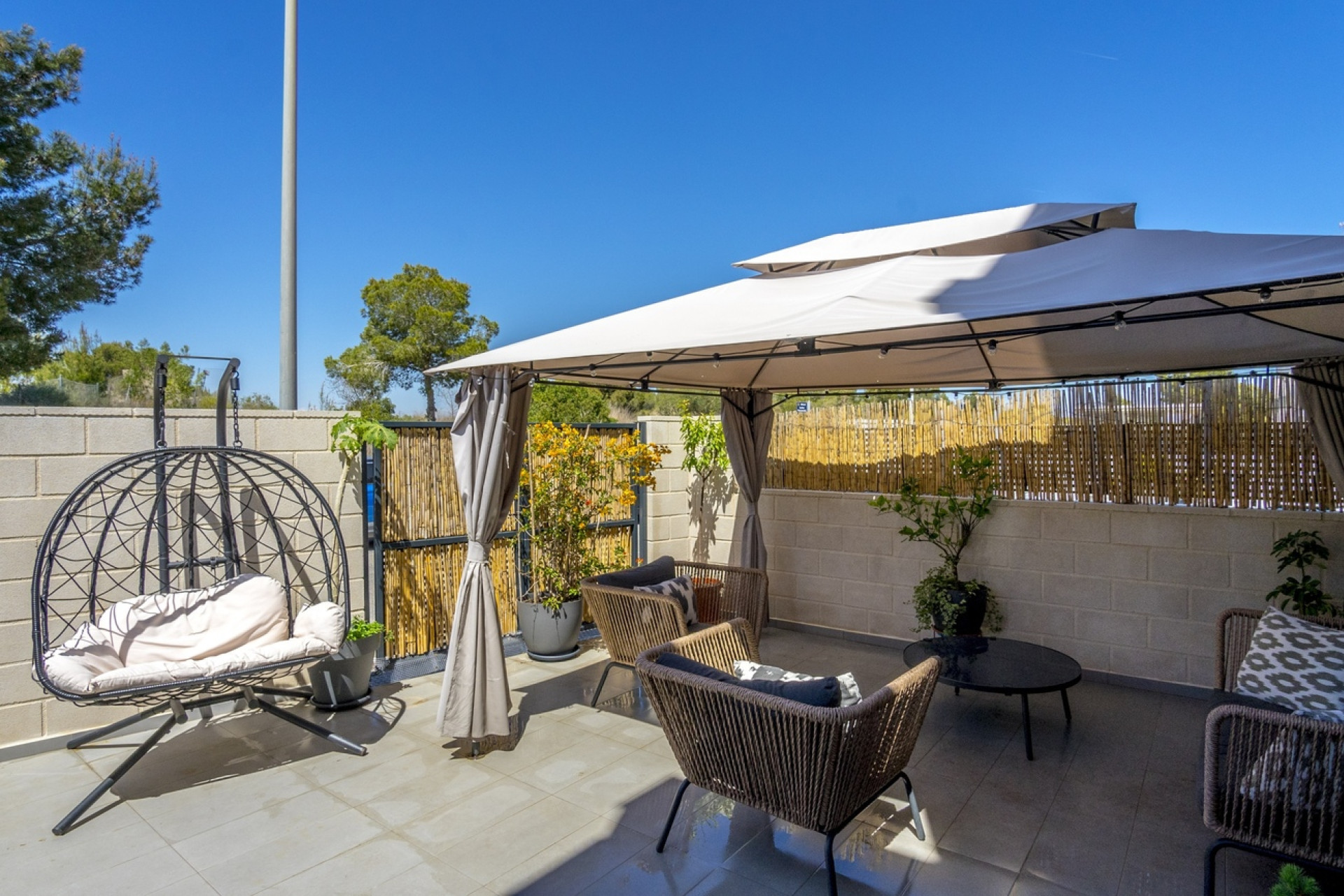 Revente - Maison mitoyenne -
Villamartín - Costa Blanca