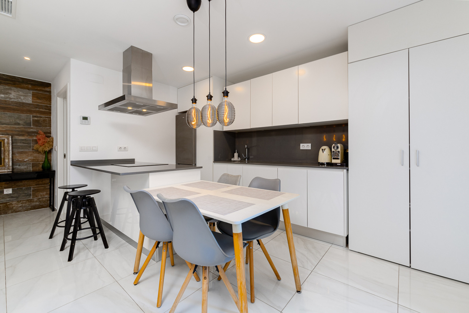 Revente - Maison mitoyenne -
Villamartín - Costa Blanca